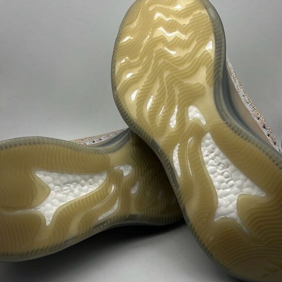 Adidas‎ YEEZY 380 YEEZY BOOST COVELLITE FZ1269 New with box Men 11 New 🔥 - Picture 4 of 11